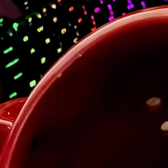 Scentsy Marvel Ironman Warmer - See Pics! Offers welcome! - Picture 8 of 9